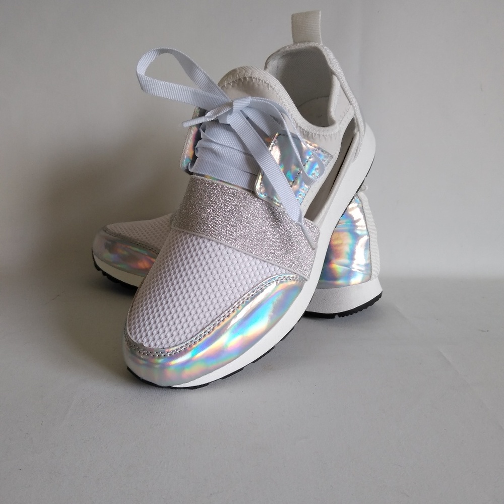 Holographic mesh sneakers